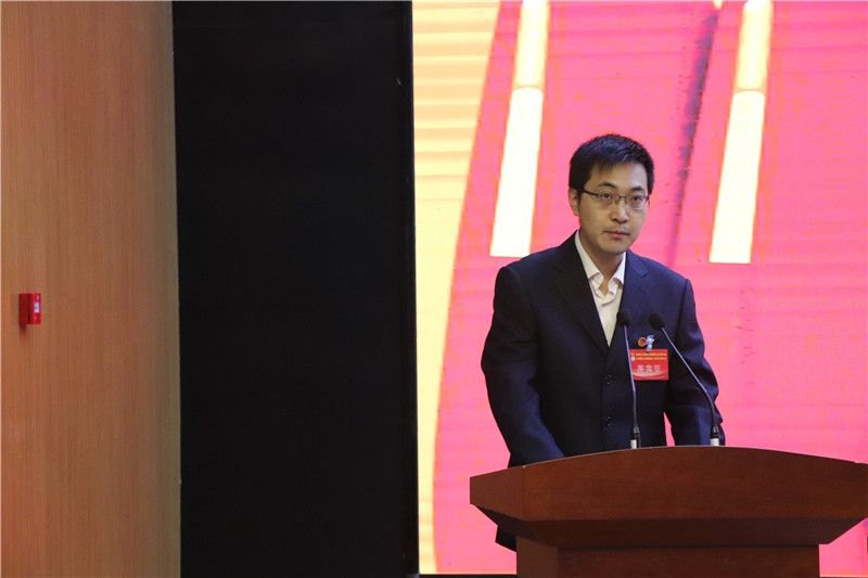 校工会赫腾飞致辞.JPG