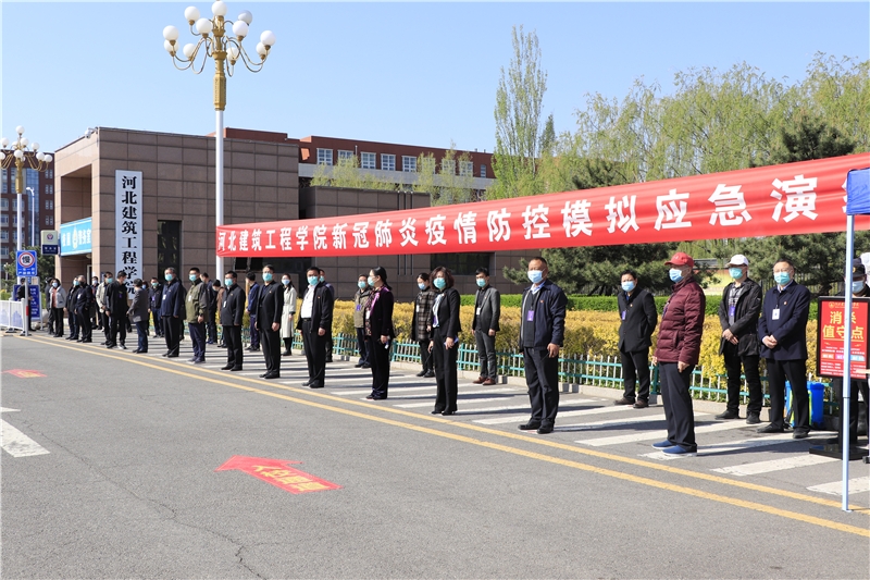 观摩小组_副本.jpg